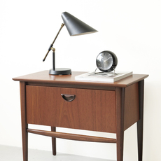 Louis Van Teeffelen / Cabinet with flip up door をアップしました