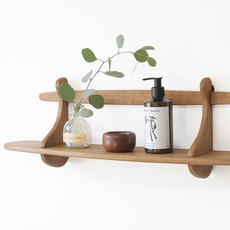 Wall shelf in solid oak をアップしました
