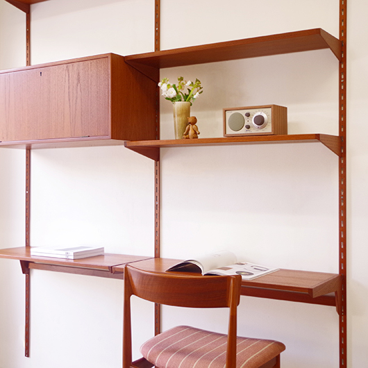 こまものと北欧家具の店 Salut / Kai Kristiansen / Wall system in teak