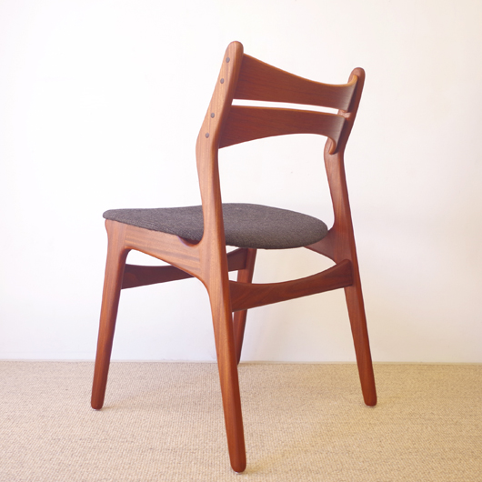 こまものと北欧家具の店 Salut / 【張替代込】Erik Buch こまものと北欧家具の店 Salut / 【張替代込】Erik Buch