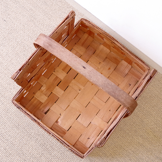 こまものと北欧家具の店 Salut / Spånkorg / Basket with handle こまものと北欧家具の店 Salut / Spånkorg / Basket with handle