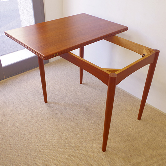 テーブル ボーエ・モーエンセン デンマークの家具 A/S FREDERICA